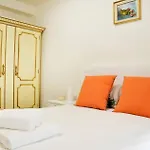 Apartment Nuevo Con 3 *