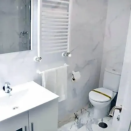Apartment Nuevo Con 3