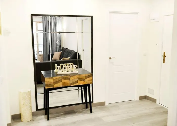 Nuevo Con 3 Апартаменты *