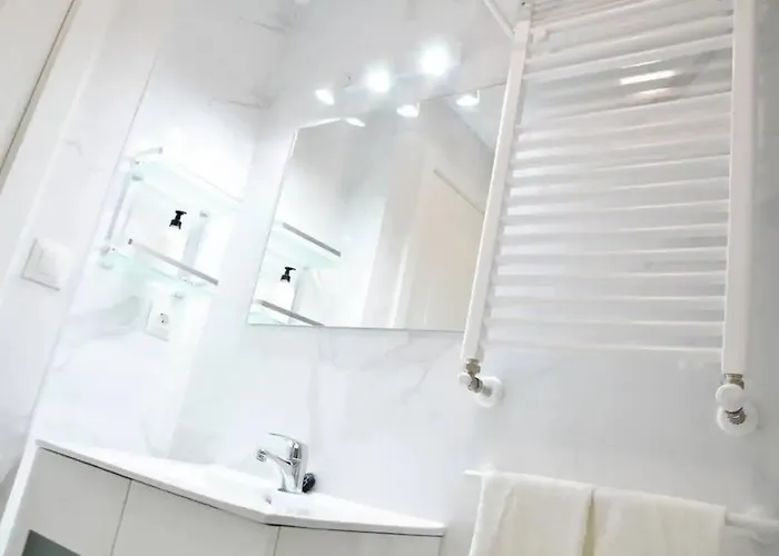 Nuevo Con 3 * Сантандер