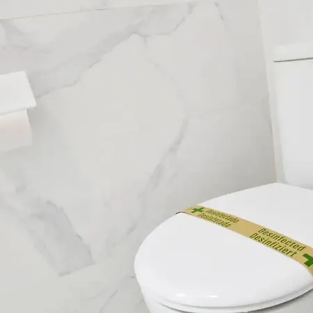 Nuevo Con 3 * Santander